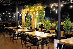 Sunshine Boutique Hotel Phu My Hung