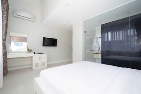 Sunshine Boutique Hotel Phu My Hung