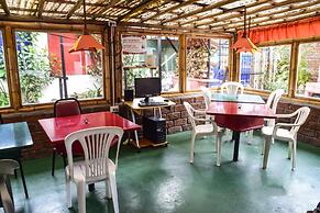 Hostal Santa Cruz Backpackers