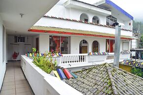 Hostal Santa Cruz Backpackers