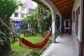 Hostal Santa Cruz Backpackers