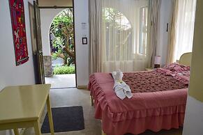 Hostal Santa Cruz Backpackers