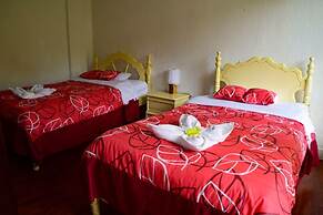 Hostal Santa Cruz Backpackers