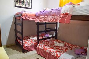 Hostal Santa Cruz Backpackers