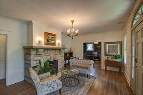 Belmont Blvd Bed and Breakfast