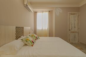 Casa Avelina Boutique Hostel