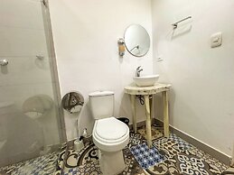 Casa Avelina Boutique Hostel