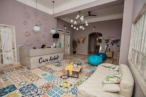 Casa Avelina Boutique Hostel