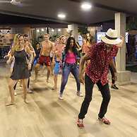 Casa Avelina Boutique Hostel