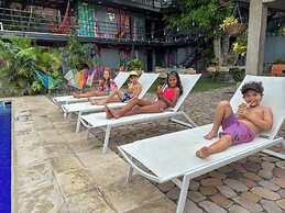 Casa Avelina Boutique Hostel