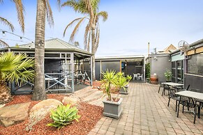 Nightcap at Exeter Hotel