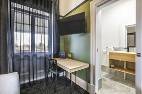 Nightcap at Exeter Hotel