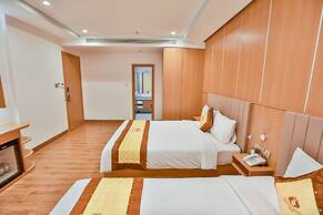 Prague Saigon Airport Hotel