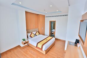 Prague Saigon Airport Hotel