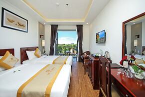Uptown Hoi An Hotel