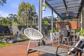 Three Beaches - Chic Eco Home Tasmania