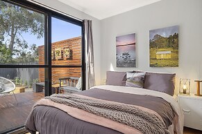 Three Beaches - Chic Eco Home Tasmania