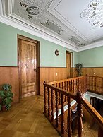 Guest House Top Floor