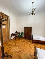 Guest House Top Floor