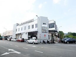 Super OYO 43935 Mancalin Hotel