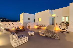 Pasithea Luxury Suites