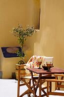 Pasithea Luxury Suites