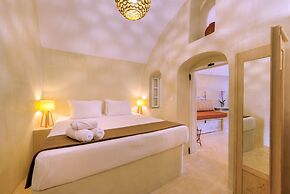Pasithea Luxury Suites