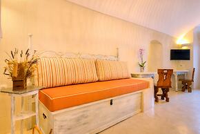 Pasithea Luxury Suites