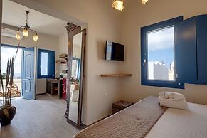 Pasithea Luxury Suites