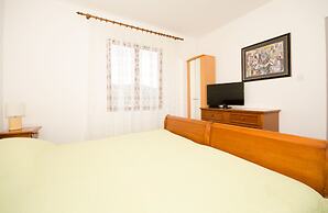 Guest House Rooms Rose