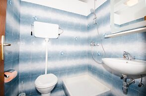 Guest House Rooms Rose