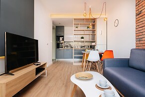 Stare Bielany 2-Bedroom Apartment