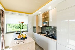 Villa Dolores Apartments