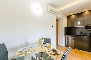 Villa Dolores Apartments