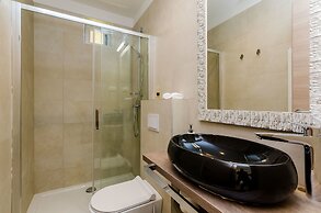 Villa Dolores Apartments