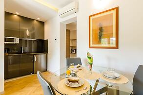 Villa Dolores Apartments