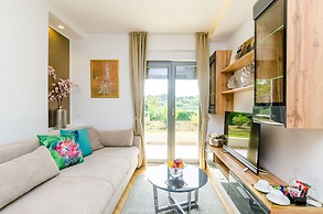 Villa Dolores Apartments