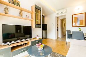 Villa Dolores Apartments