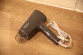 N.33 Hakata Sta. East