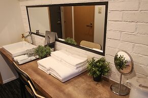 N.33 Hakata Sta. East