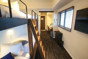 N.33 Hakata Sta. East