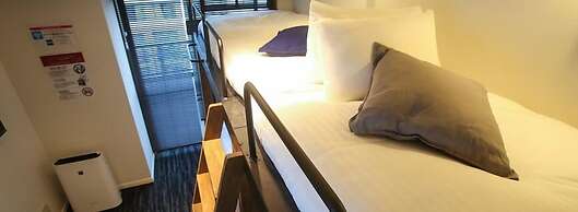 N.33 Hakata Sta. East