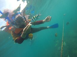 Tanjung Lesung Beach Hotel