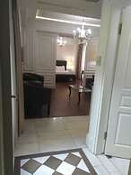 Cartoon Residence - Adults Only