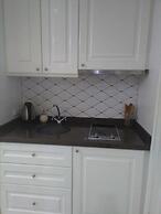 Cartoon Residence - Adults Only