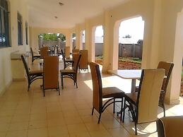 Siaya Summit Hotel