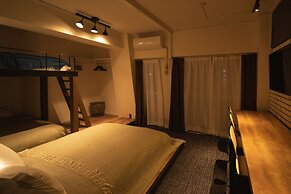 N.33 Hakata Sta. River Side