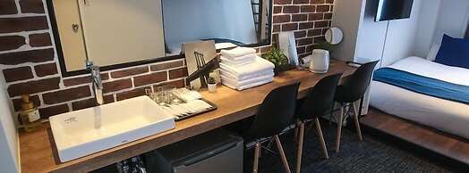 N.33 Hakata Sta. River Side