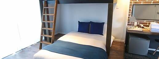 N.33 Hakata Sta. River Side