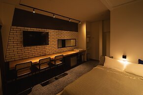 N.33 Hakata Sta. River Side